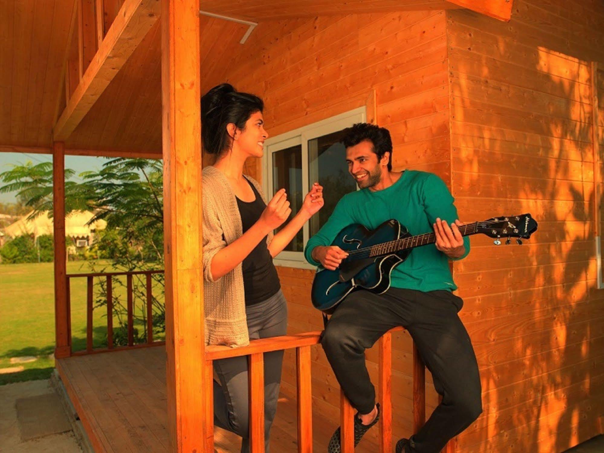 Palm Green Club Resort Jetalpur Esterno foto
